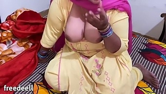 Indian And Pakistani Teens Engage In Steamy Mature Sex Session