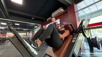 Solo Teen'S Big Ass And Toy Play In Hd Video