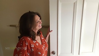 A Mature Couple Enjoys A Steamy Session Of Oral And Penetrative Sex, Culminating In A Satisfying Cumshot.