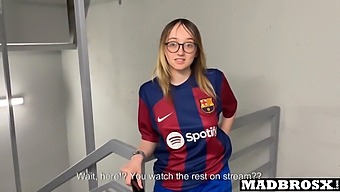 A Barcelona Fan Gets Spanked And Facial From Psg Fans In The Stadium Corridors!